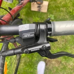Trek FX3 Hybrid Bike - Image 8