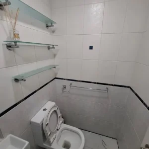 Flat in Rustington, Arun - Image 5
