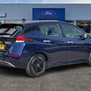 2023 Nissan Leaf 39kWh N-Connecta Hatchback - Image 4
