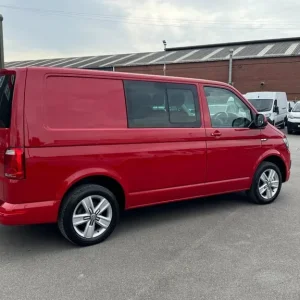 2019 Volkswagen Transporter 2.0 TDI BMT 150 Highline Kombi Van Manual Diesel - Image 4