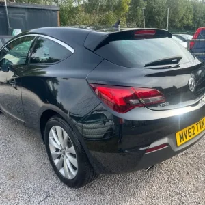 2012 Vauxhall Astra GTC 2.0 CDTi 16V SRi 3dr Hatchback Diesel Manual - Image 5