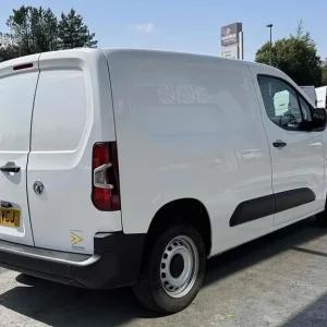 2021 Vauxhall Combo Turbo D 75ps 2000 Edition Euro 6 - Image 2
