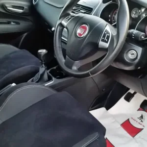 2013 Fiat Punto 1.2 Easy+ - Image 5