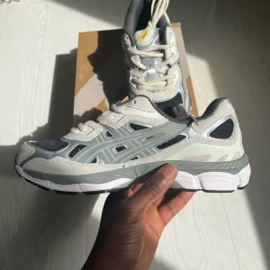 ASICS GEL-NYC Clay Grey & Black Trainers - Image 3