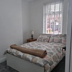 Double room to let