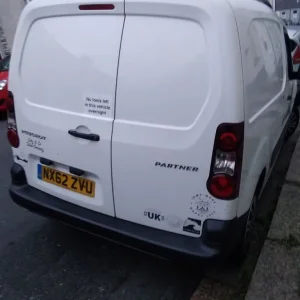 Peugeot Partner Panel Van 2012 Manual 1560cc - Image 5