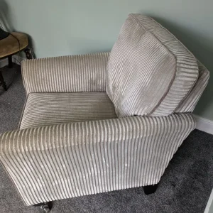 Armchair - Image 2