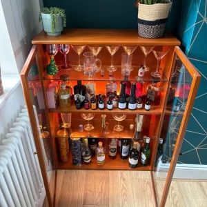 Retro teak gin cabinet / shelving unit - Image 4