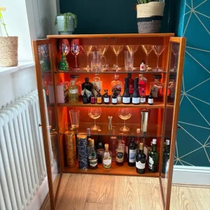 Retro teak gin cabinet / shelving unit - Image 5