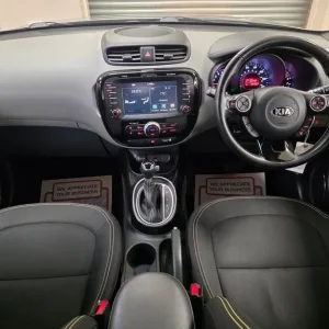 2014 Kia Soul 1.6 CRDi Connect Plus Silver Auto Diesel - Image 5