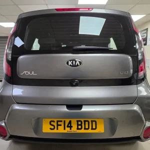 2014 Kia Soul 1.6 CRDi Connect Plus Silver Auto Diesel - Image 8