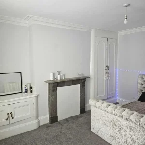 3 bedroom house in isles-of-scilly, England - Image 3