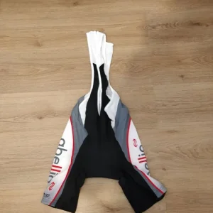 Mens cycling shorts