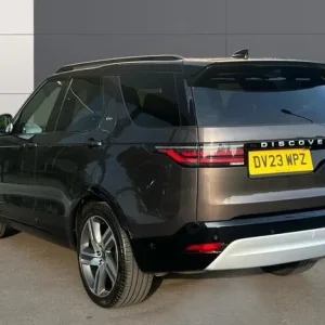 2023 Land Rover Discovery 3.0 P360 Metropolitan Edition 5-door Auto - Image 2