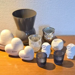 Selection of Ornaments - Tea Lights, Vase, Small Decor - Image 4
