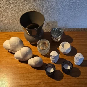 Selection of Ornaments - Tea Lights, Vase, Small Decor - Image 7