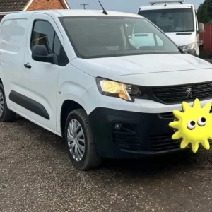 Peugeot Partner Panel Van 2019 Manual 1560cc - Image 2