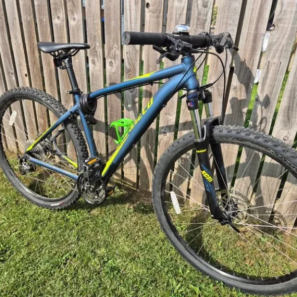 Rockhopper bike