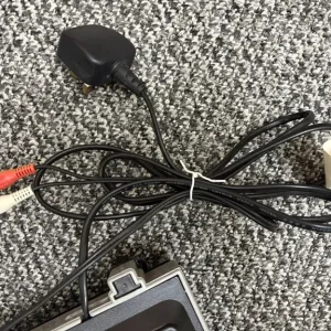 Bush MTT1 turntable – built-in pre-amp, 33/45 rpm - Image 7