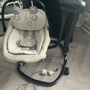 Joie Serina 2 in 1 Baby Swing and Rocker Black and Walnut