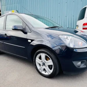 2007 Ford Fiesta 1.25 Zetec 5-door hatchback petrol manual with aircon