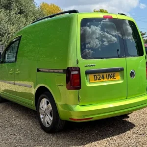 2019 Volkswagen Caddy 2.0 TDI Highline Panel Van - Image 5