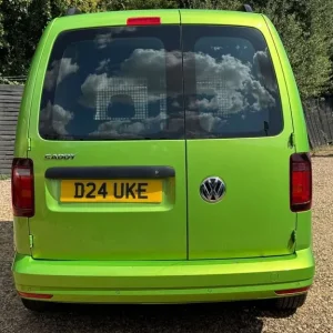 2019 Volkswagen Caddy 2.0 TDI Highline Panel Van - Image 6