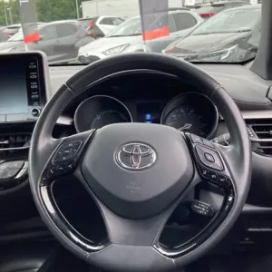 2022 Toyota C-HR 1.8 Hybrid Icon 5-door Hatchback - Image 6