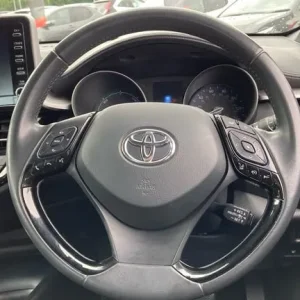 2022 Toyota C-HR 1.8 Hybrid Icon 5-door Hatchback - Image 8