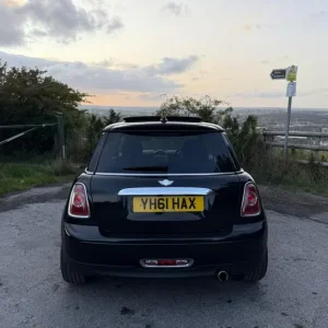 MINI HATCH 1.6 Cooper D 2011 - Image 7