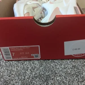 Size 4.5 Nike Air Max Bolt trainers - Image 5