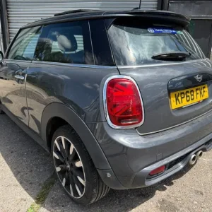 2019 Mini Cooper S 2.0 with front end damage, starts and runs, alloy wheels, climate control