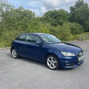 Audi A1 Hatchback 2015 1.6L Manual 3-door - Image 2