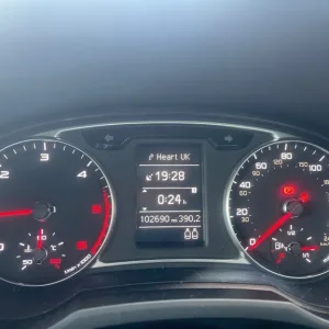 Audi A1 Hatchback 2015 1.6L Manual 3-door - Image 5