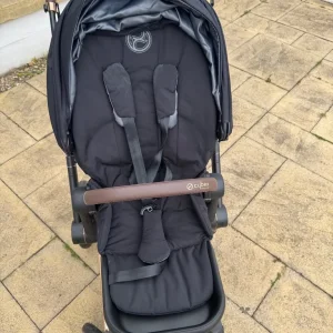 Cybex Platinum Travel System - Image 2