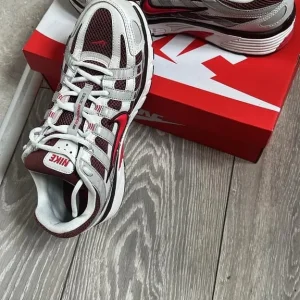 Nike P-6000 Trainers Off White and Red UK Size 9 - Image 5