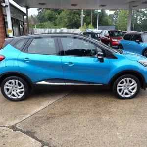 2014 Renault C4 Captur 0.9 TCE Energy Dynamique 5-door SUV - Image 2