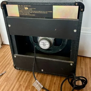 Marshall Amp - Image 3