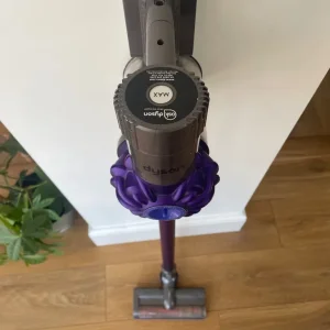 Dyson V6 Animal Cordless Vacuum Cleaner - Image 5