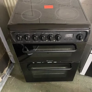 BLACK HOTPOINT 60CM GLASSTOP ELECTRIC COOKER