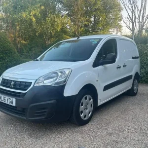 Peugeot Partner Panel Van 2016 Manual 1560cc - Image 5