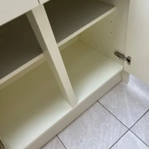 Kitchen base unit with worktop - Image 6