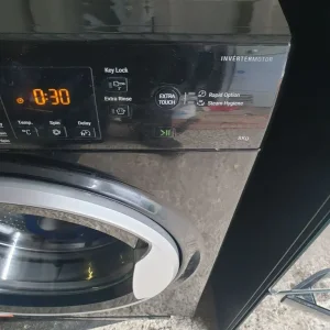 Black washing machine - Image 3