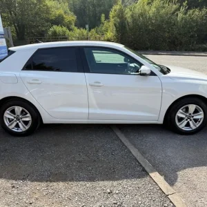 2020 Audi A1 1.0 TFSI 30 Technik Sportback Euro 6 (s/s) 5dr Hatchback Petrol Manual - Image 3