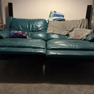 DFS Falcon electric recliner sofa - Image 4