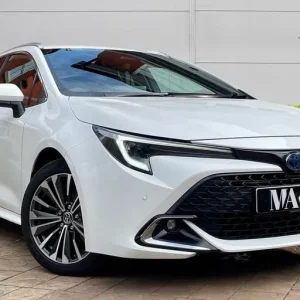 2023 Toyota Corolla 1.8 Hybrid Estate - Image 2