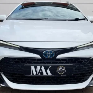 2023 Toyota Corolla 1.8 Hybrid Estate - Image 6