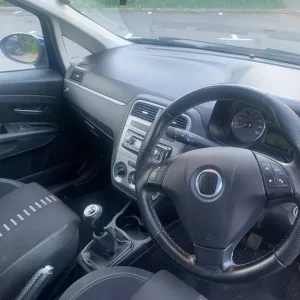 Fiat Grande Punto Sporting 2009, 5-door hatchback, 1.4 turbo - Image 8