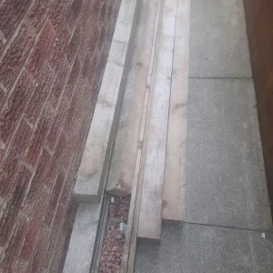 5 ft fence posts
