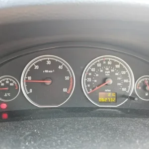 2006 Vauxhall Vectra 1.9 CDTi Design 5-door hatchback - Image 8